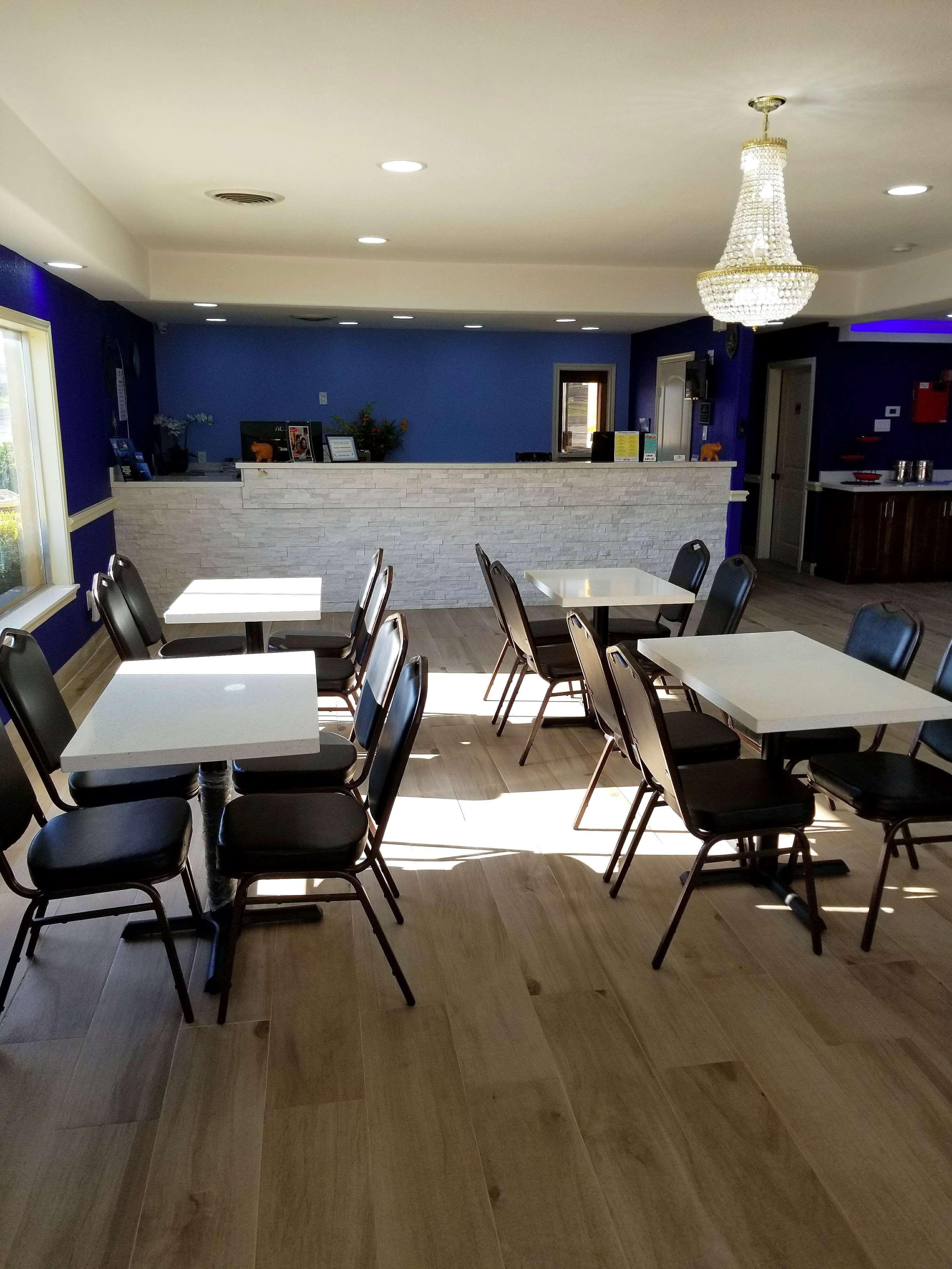 Americas Best Value Inn Brenham Exterior foto