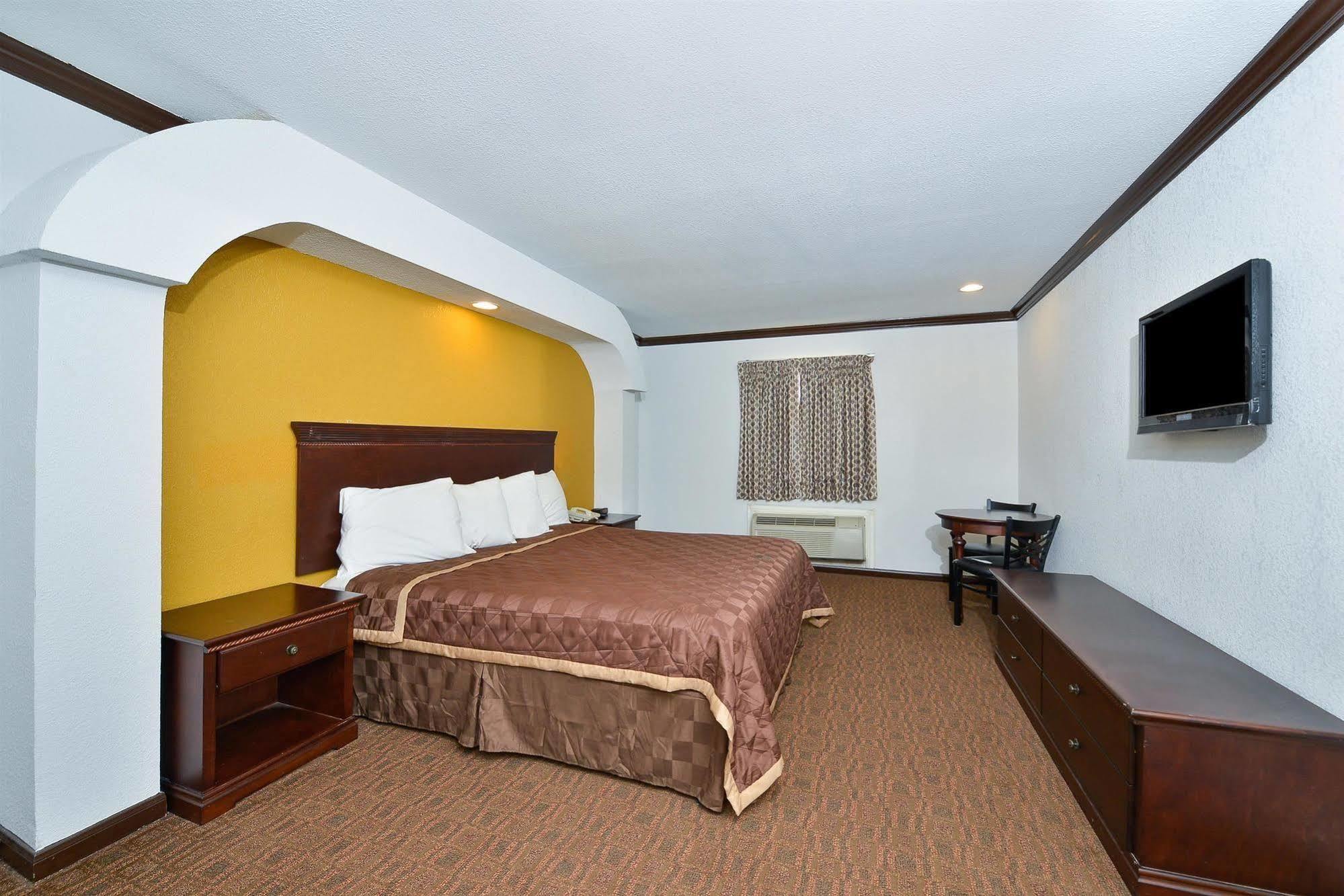 Americas Best Value Inn Brenham Exterior foto